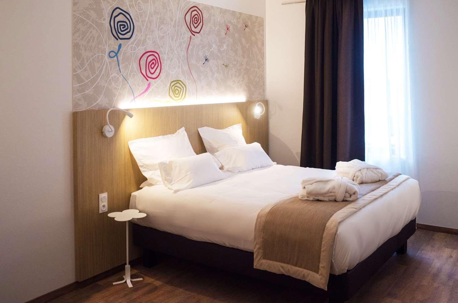 Kyriad Prestige Amiens Poulainville - Hotel And Spa Kültér fotó