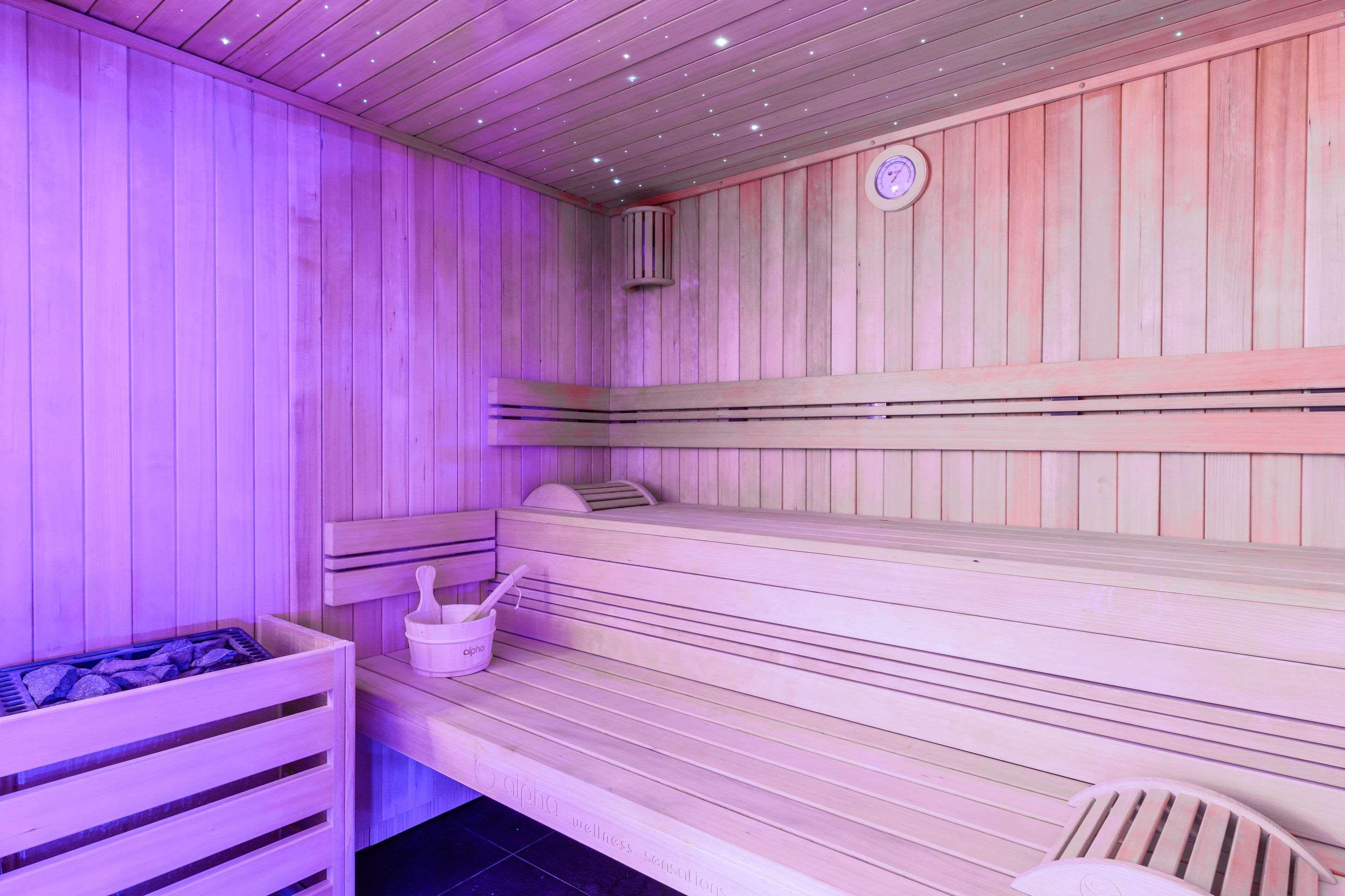 Kyriad Prestige Amiens Poulainville - Hotel And Spa Kültér fotó